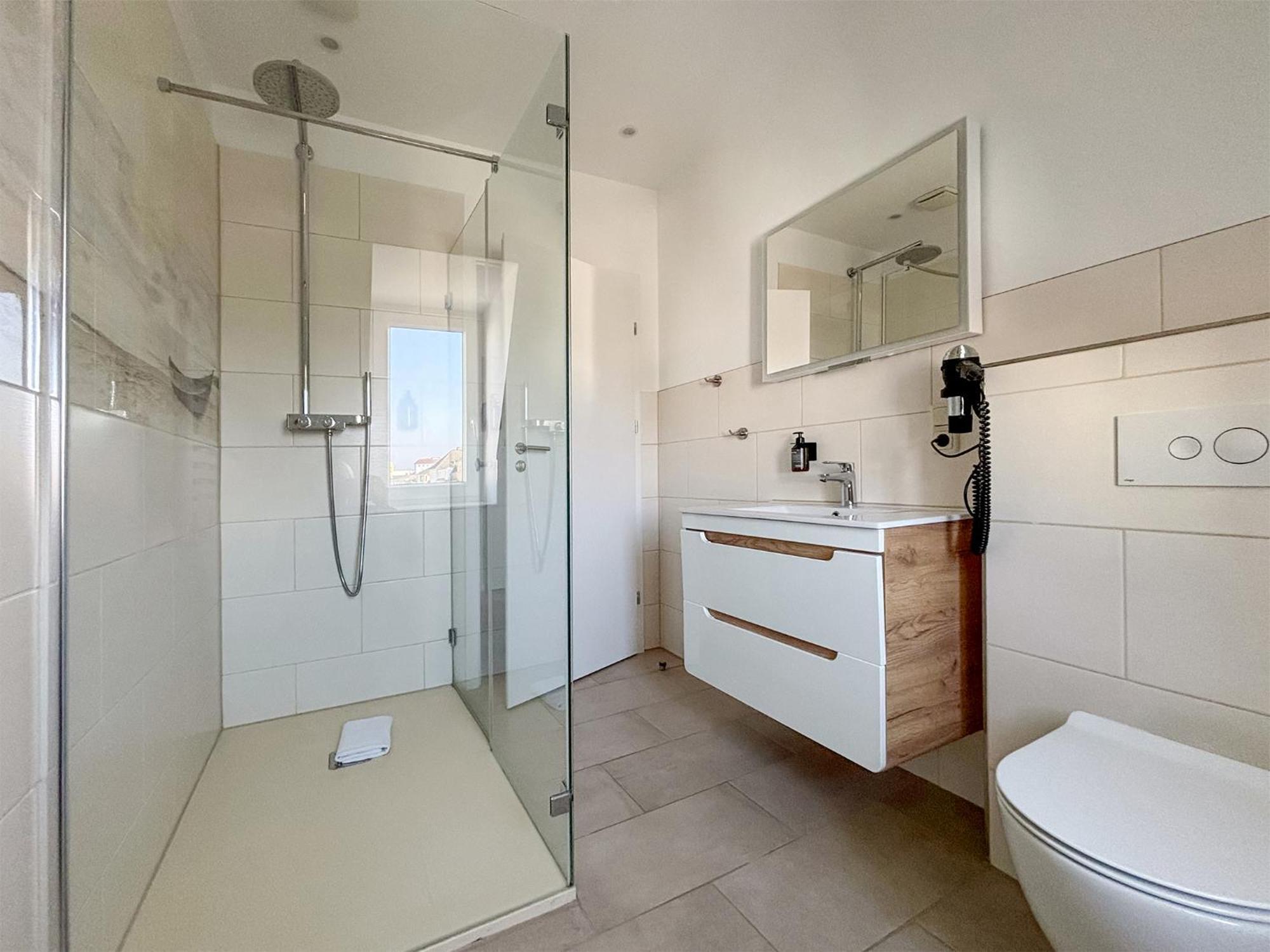Dormero Hotel Wilhelmshaven Eksteriør billede